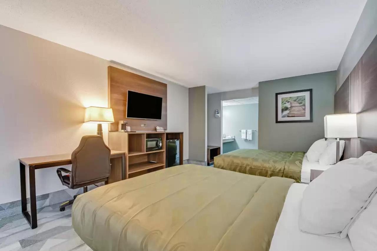 Quality Inn Далтън Екстериор снимка